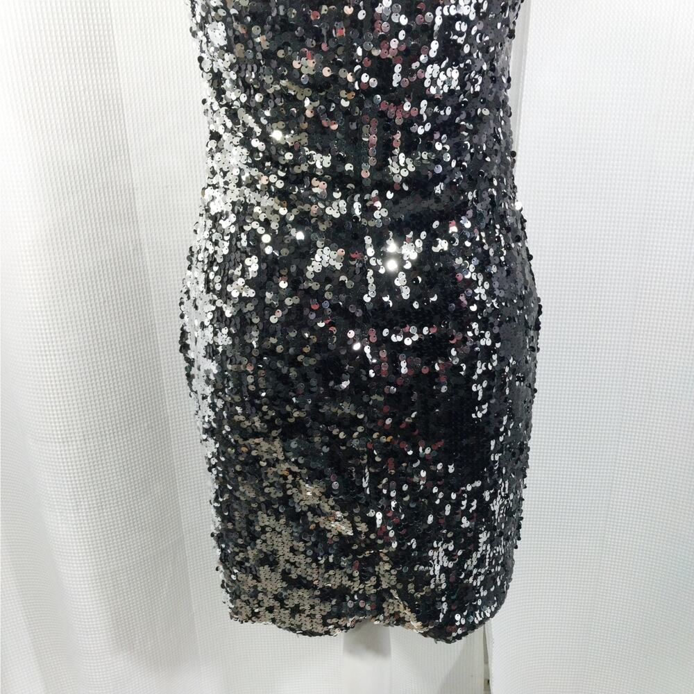 NWOT! AS U WISH! LUXURIOUS SINGLE SHOULDER, BLACK & SILVER SEQUINNED DRESS! SZ L - Picture 8 of 11